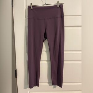 Lululemon 23 Inch Wunder Train